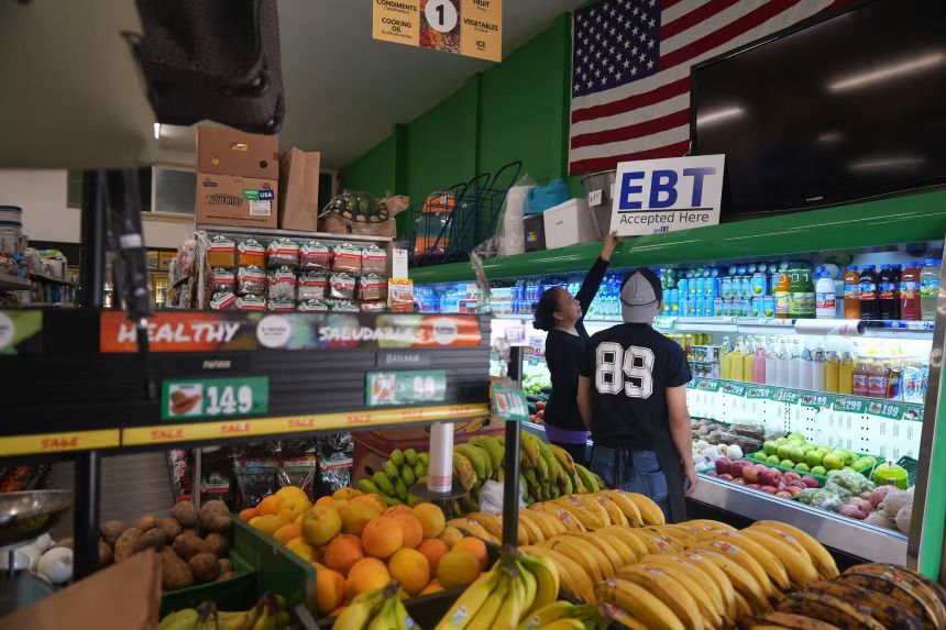 BREAKING: Trump to withhold SNAP benefits despite court order